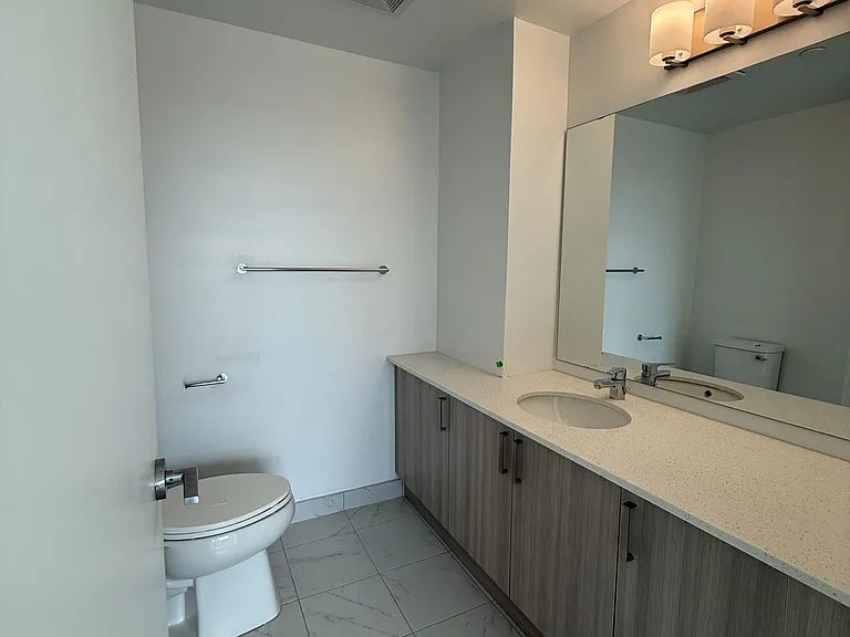 556 Marlee Ave #912 — Photo 13