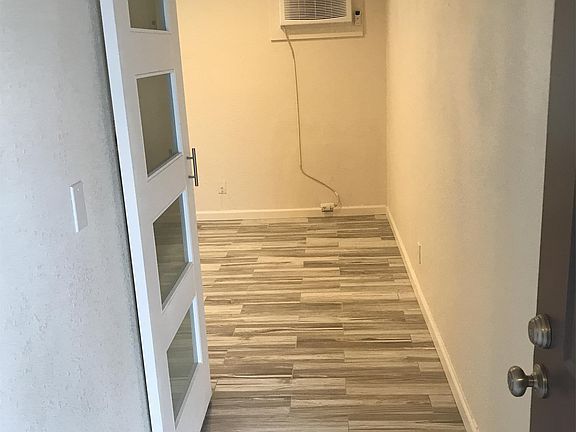 4th image of 620 5th St APT 03