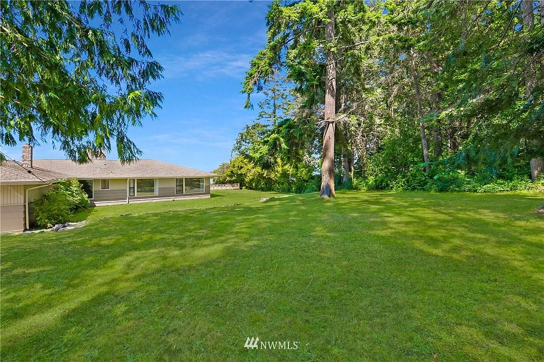 Oak Harbor, WA 98277