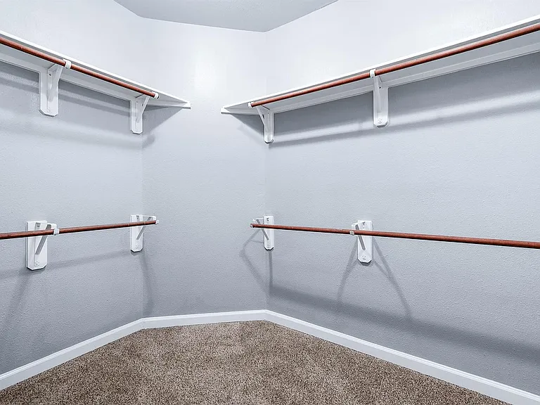 3720 Armand Dr — Photo 25