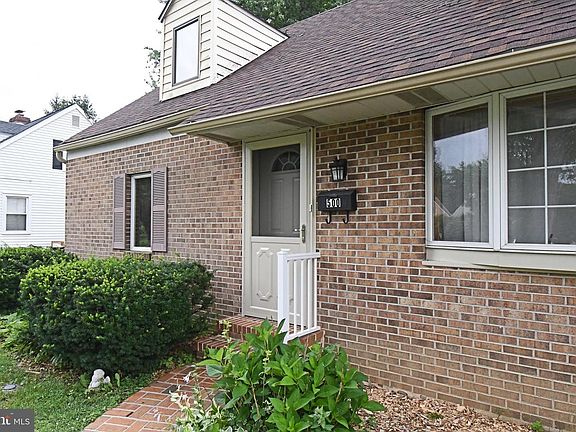 3rd image of 500 Burton Rd