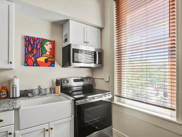 127 W Evans St — Photo 10