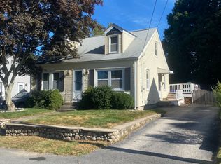 6 Gerald St, West Warwick, RI 02893