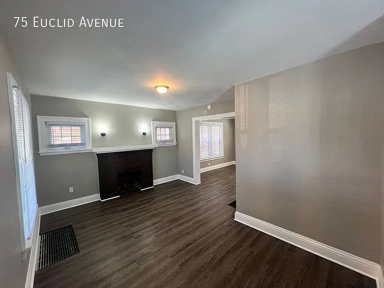 75 Euclid Ave — Photo 4