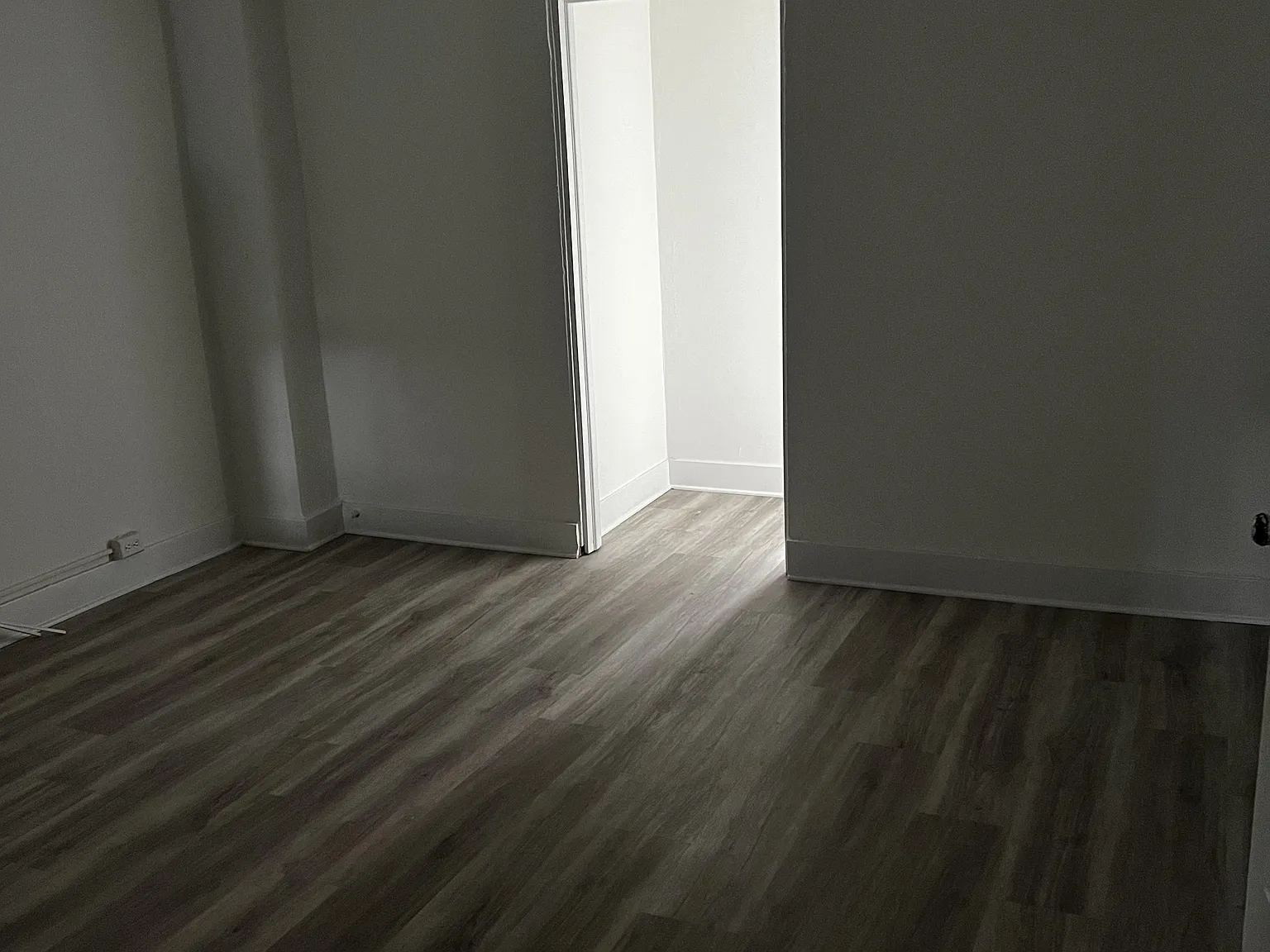 2 bed, 850 sqft, $1,550 — Photo 2