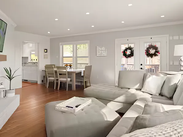 502 Long Shoals Rd, Arden, NC 28704