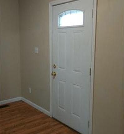 2nd image of 23353 Carlisle Ave