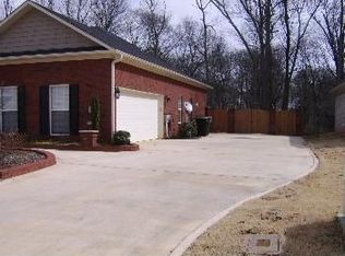 127 Summitridge Rd, Madison, AL 35757