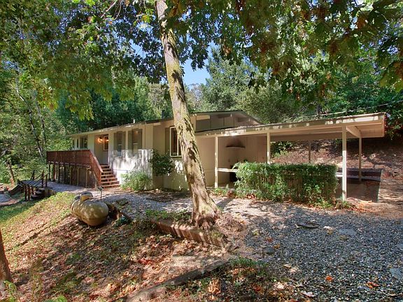 2nd image of 15715 Forest Hill Dr