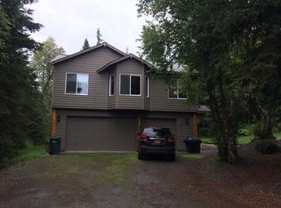 12101 Skyway Dr, Anchorage, AK 99515