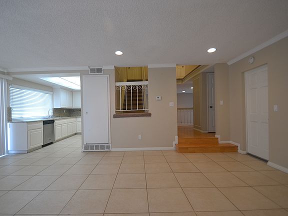 2nd image of 2177 N Fernwood Ct
