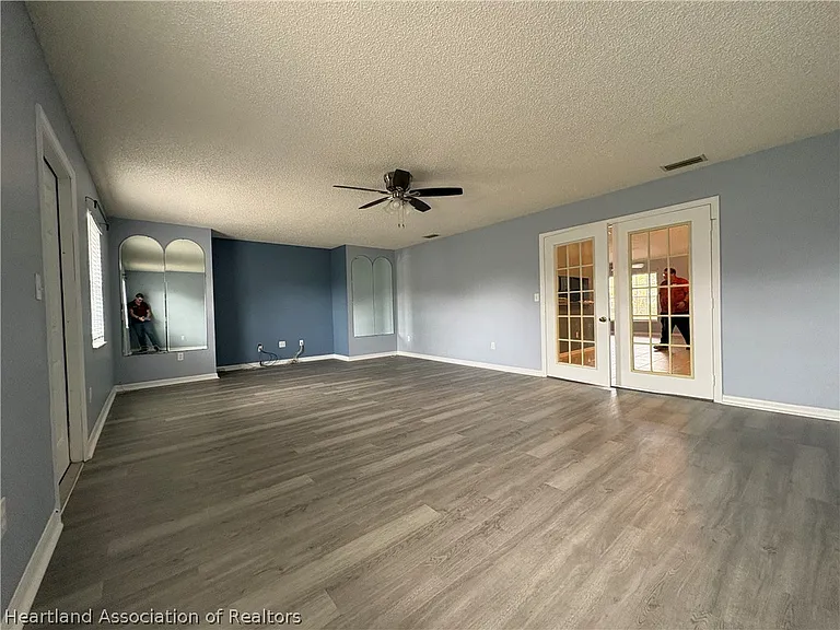 3928 Mendoza Ave — Photo 23