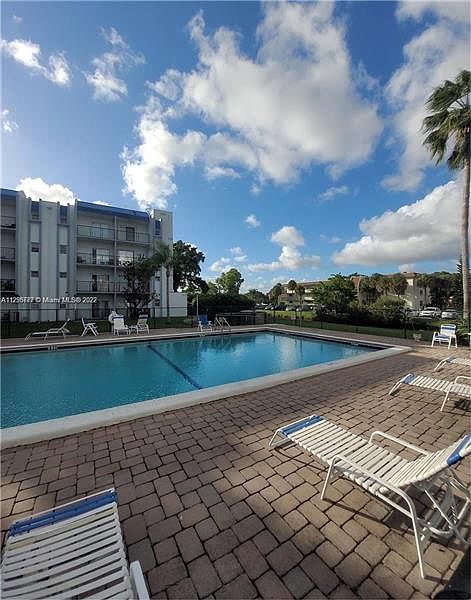 2nd image of 7521 NW 16th St APT 4410