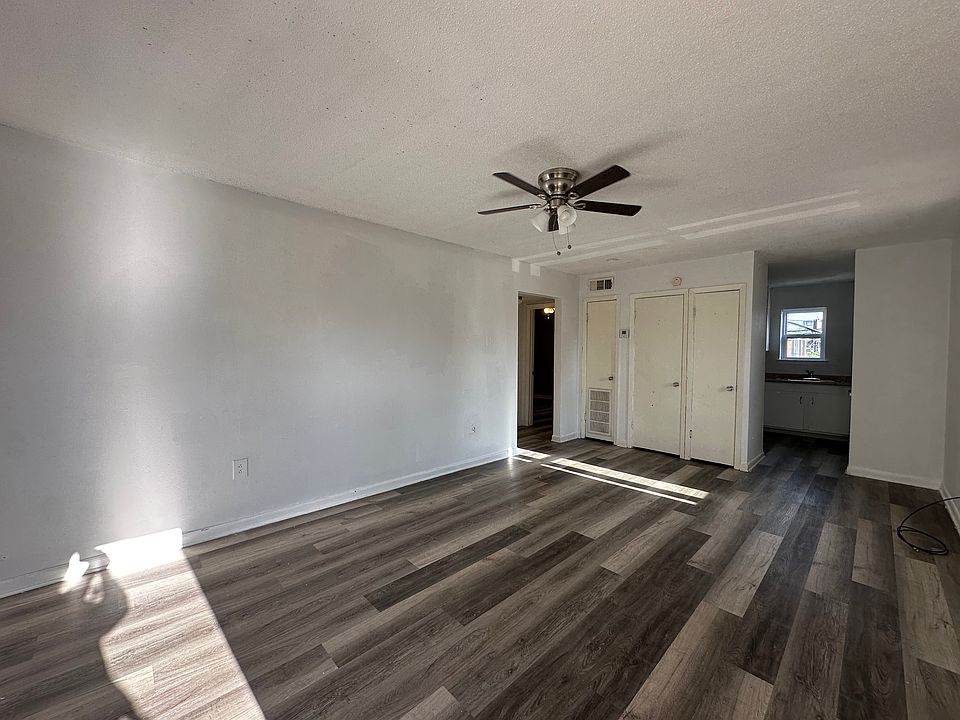 1st image of 3409 Kent Ave APT 3