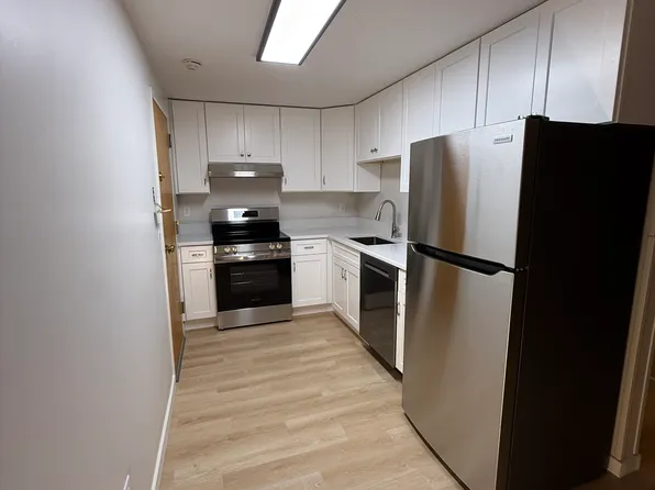 189 Littleton Rd, Chelmsford, MA 01824