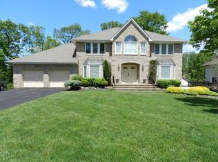 49 Battleridge Rd, Morris Plains, NJ 07950