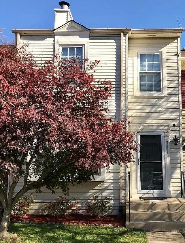 3 bed, 2.5 bath, 1650 sqft, $2,750 — Photo 1
