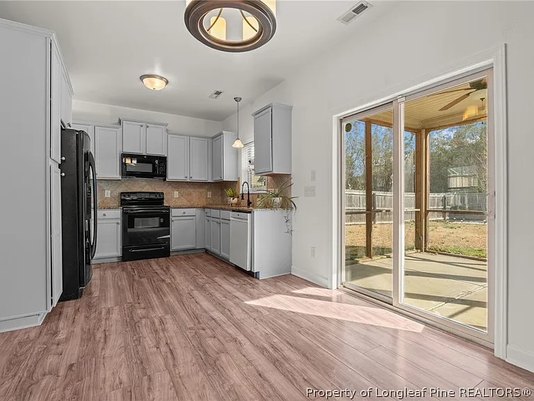 154 Blue Bay Ln — Photo 14