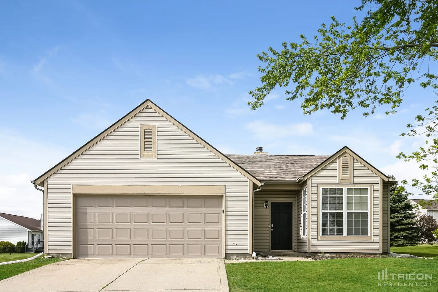5607 Rains Ln photo 1