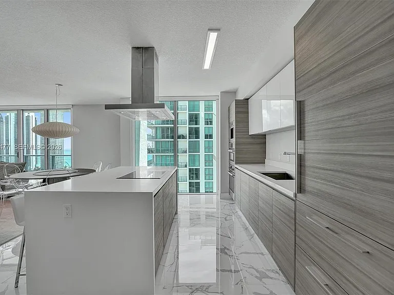 330 Sunny Isles Blvd #5-2207 — Photo 25