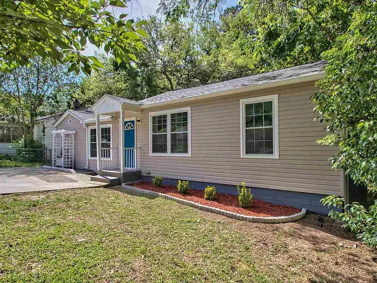 409 Perkins St — Photo 15