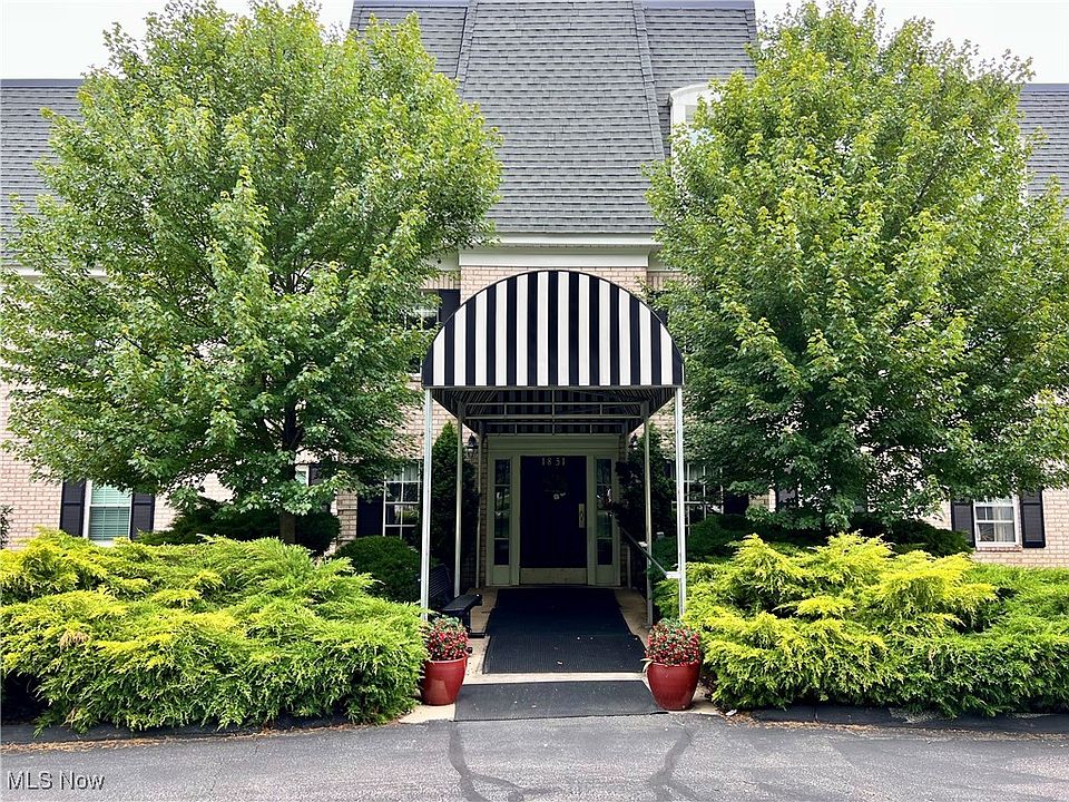 1st image of 1851 King James Pkwy APT 312