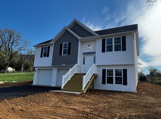 4613 Horseman Dr NE, Roanoke, VA 24019