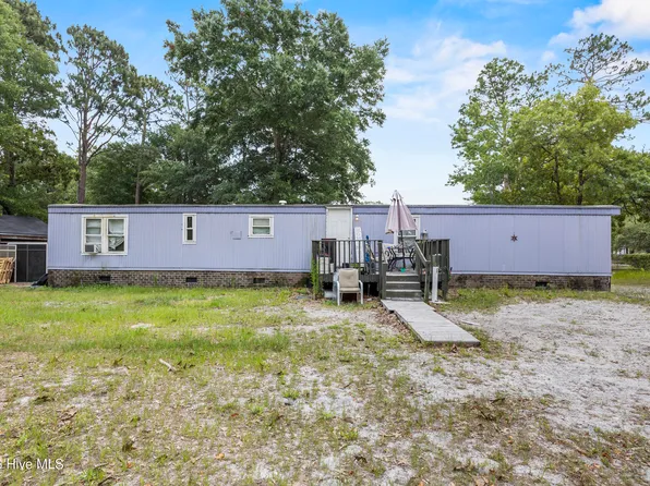 198 Sycamore Road, Southport, NC 28461