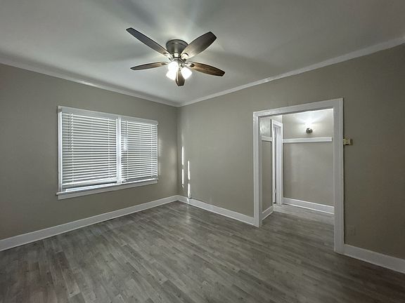 2nd image of 448 Orange Ave APT 11