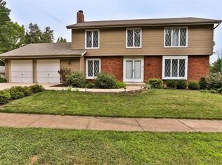 1311 Lombez Dr, Manchester, MO