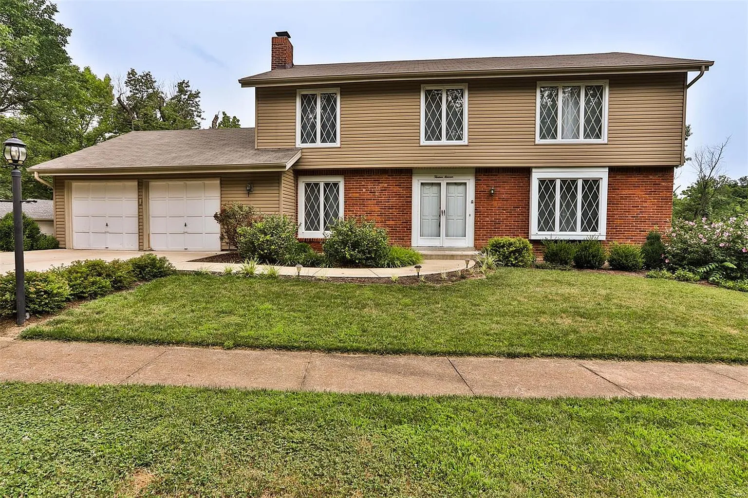 1311 Lombez Dr photo 1