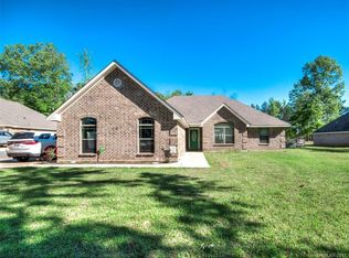 340 E McKinley Ave, Haughton, LA 71037