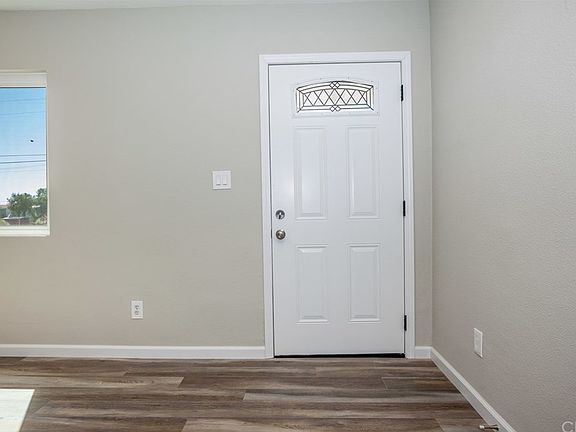 5th image of 21710 Bibbins Ave