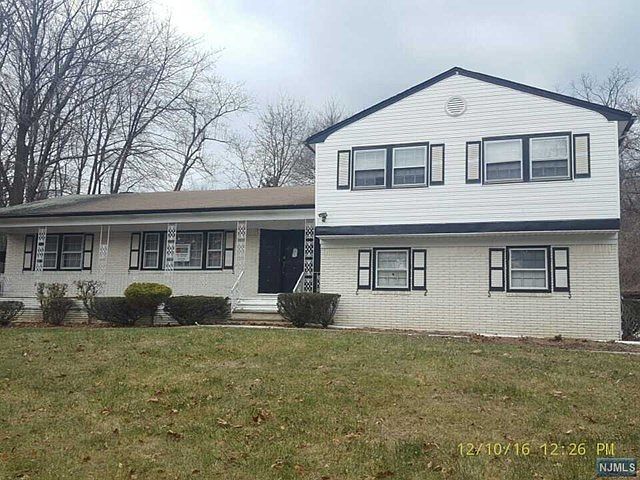 1st image of 333 Bloomfield Ave