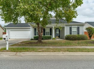 137 Greenvale Dr, Lexington, SC 29072