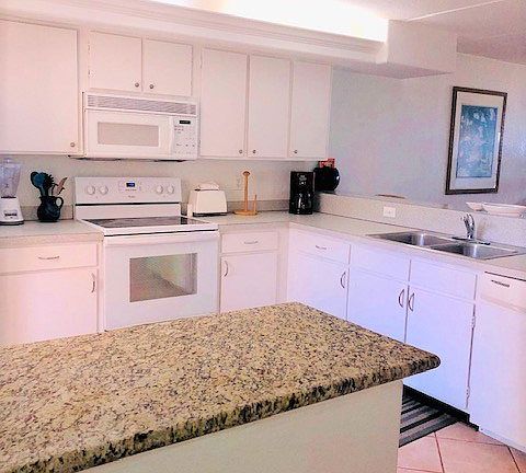 5th image of 402 E Padre Blvd #403