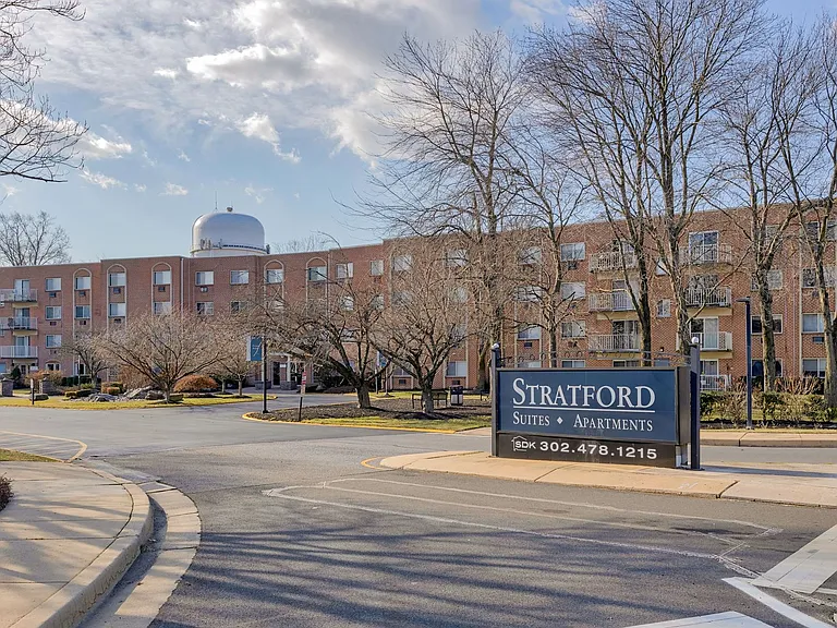 Stratford Apartments — Photo 75