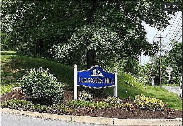 1st image of 4 Lexington Hl Unit 3