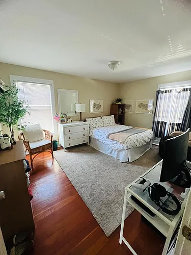 9 Narragansett Ave #2 Photo 1