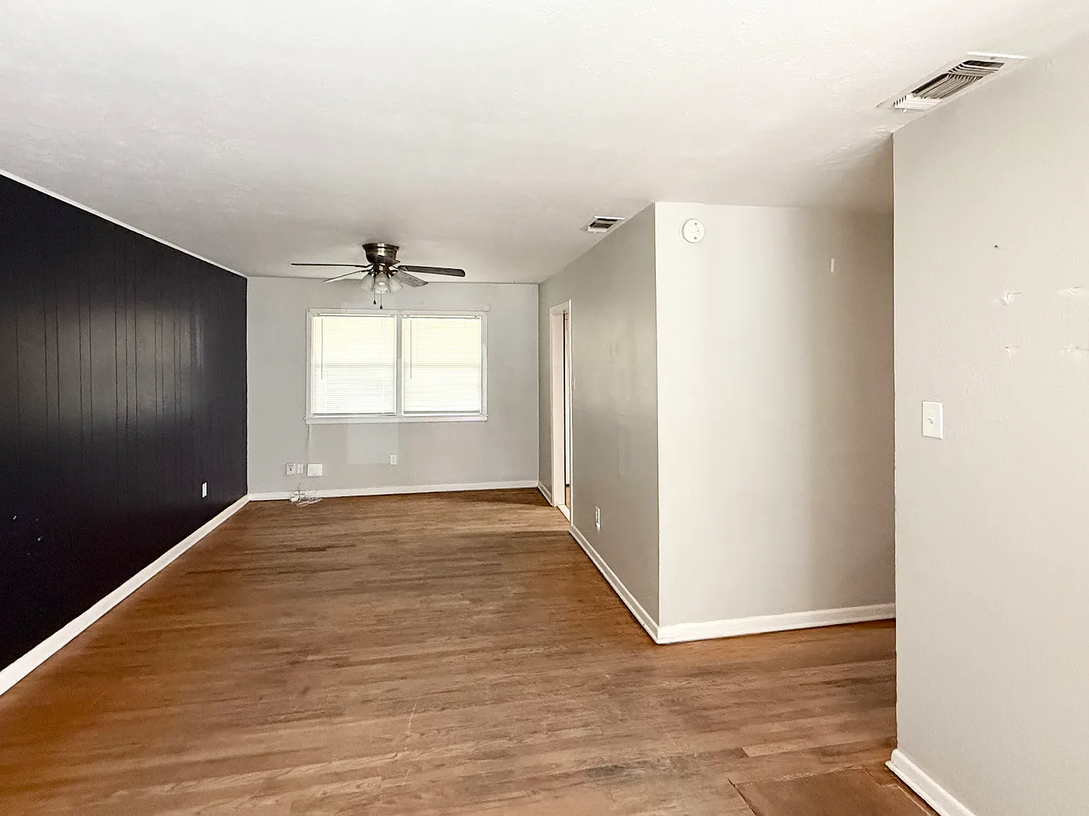 3 bed, 1207 sqft, $1,200 — Photo 3