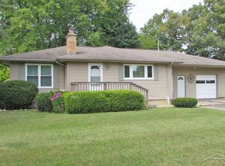 546 S Main St, Chesaning, MI