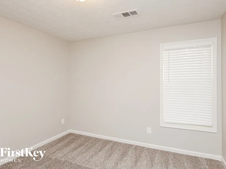 510 Sunnyside Dr — Photo 12