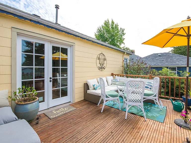5035 NE Sumner St — Photo 5