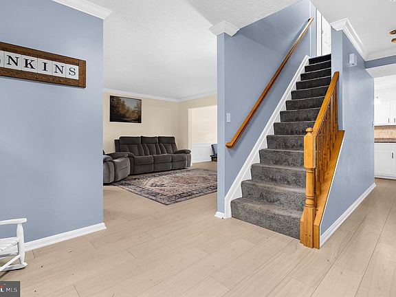 4th image of 3306 Trellis Ln