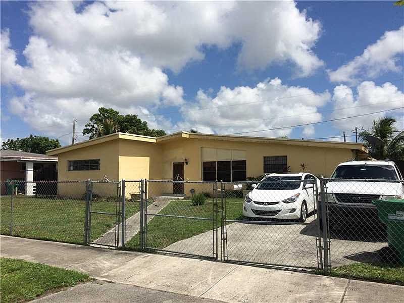 2nd image of 1920 NW 185th Ter