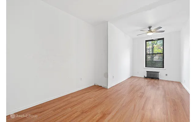 Rented by Douglas Elliman | media 19