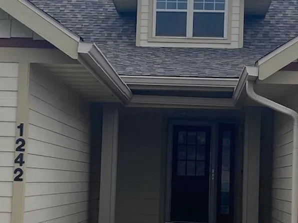 1242 School Street #10, Sun Prairie, WI 53590