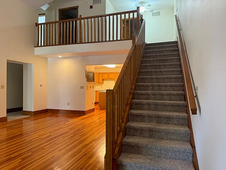 214 Wood St #15 — Photo 8
