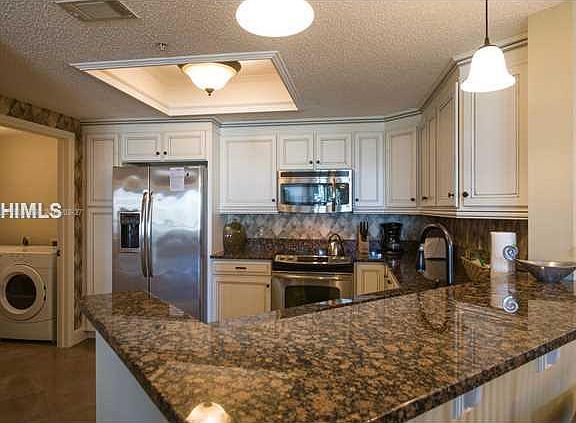 3rd image of 57 Ocean Ln APT 3205
