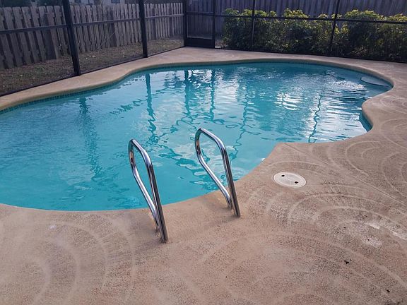 2nd image of 4835 Silver Oak Blvd